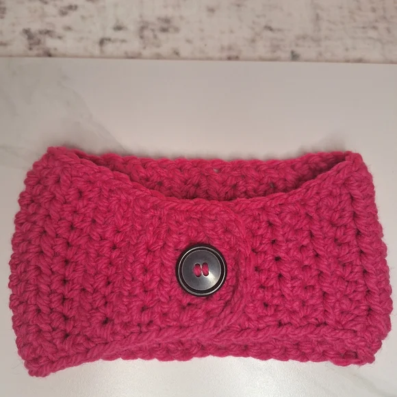 Handmade Crochet Fuchsia Pink Ear Warmers Headband 80% Acrylic 20% Wool - Picture 4 of 5